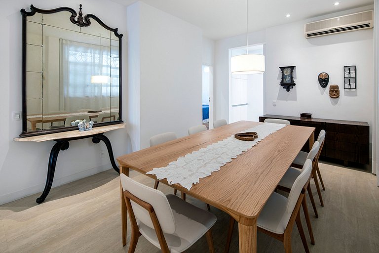 C06 Large family apt Copacabana