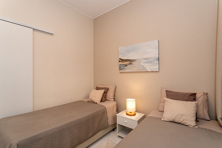 Clean and Modern 2BD apt Ipanema