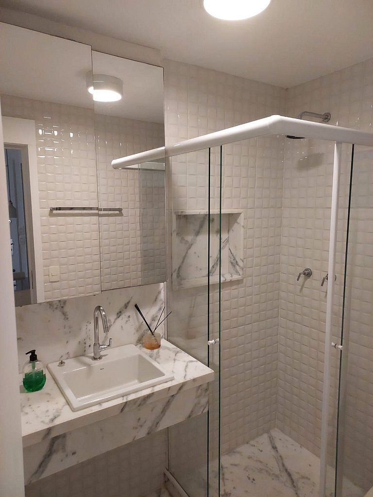 Cozy 2BD Dias Ferreira apt Leblon