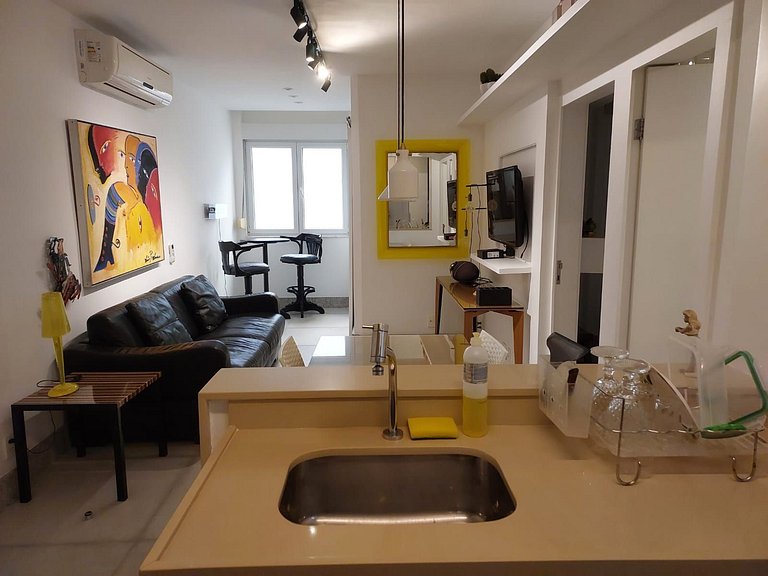 Cozy 2BD Dias Ferreira apt Leblon