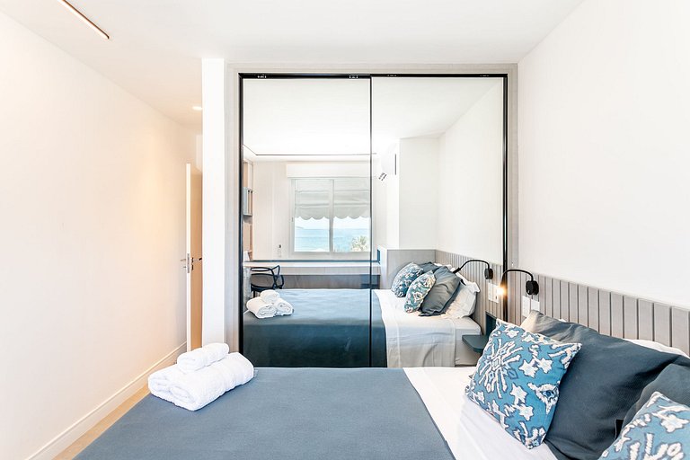 Ipanema Ocean Front Cozy and Unique
