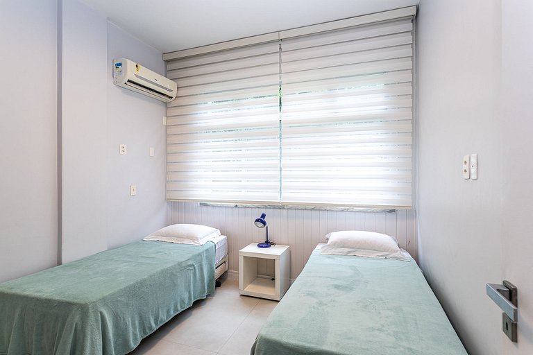 Leme 3BD Cozy Apartment