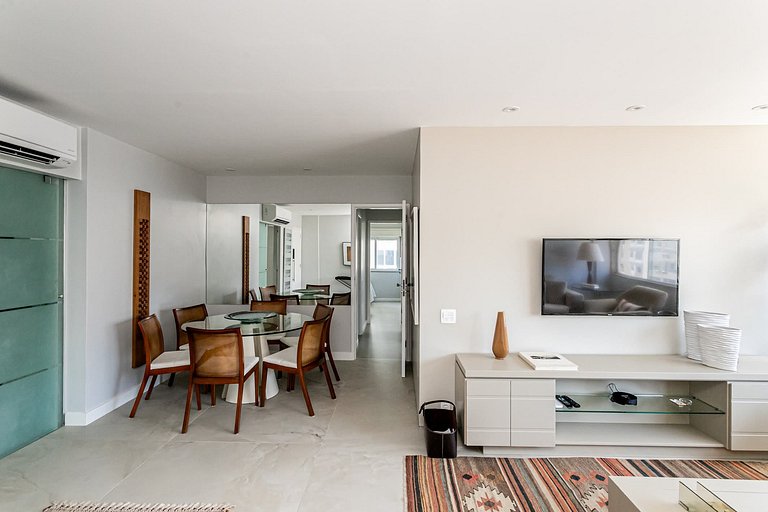 Riou012 Condominio 3QT Ipanema 5M da Praia