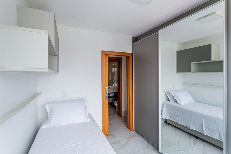 Apto com vista 2 irmãos