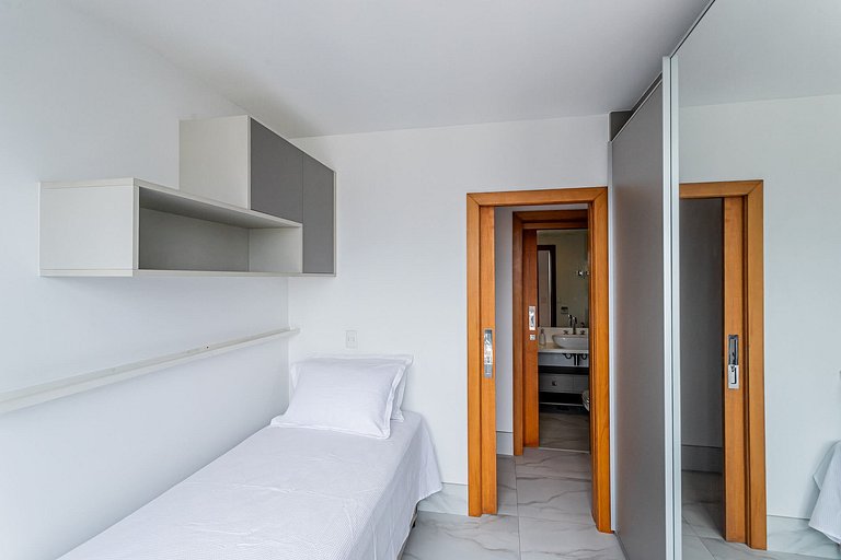 Apto com vista 2 irmãos