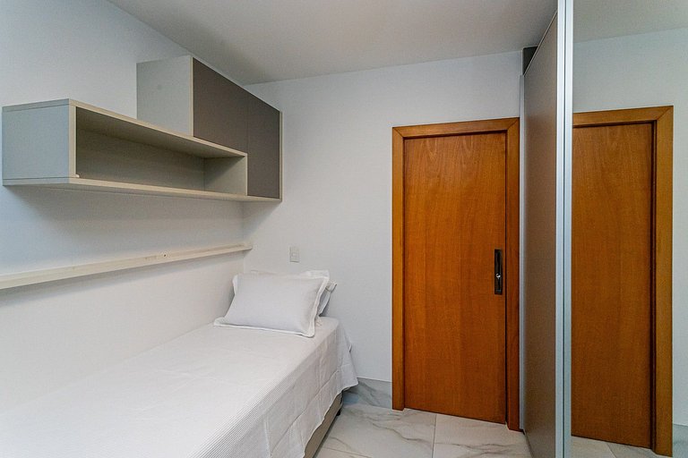 Apto com vista 2 irmãos