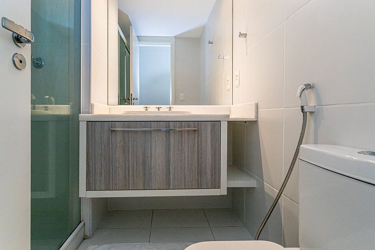 Apartamento Exclusivo em Ipanema – 2 Suítes, 70m², Lazer Com