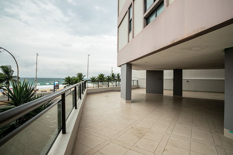 Ipanema Ocean Front Modern and Spacious